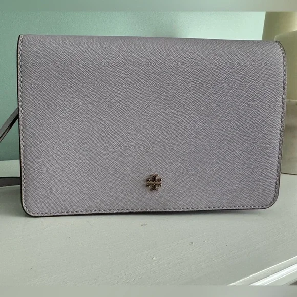 Tory Burch Lilac Crossbody Purse GUC - Picture 4 of 7
